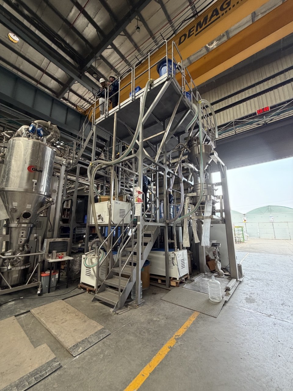 3-story all-steel vertical granulation structure